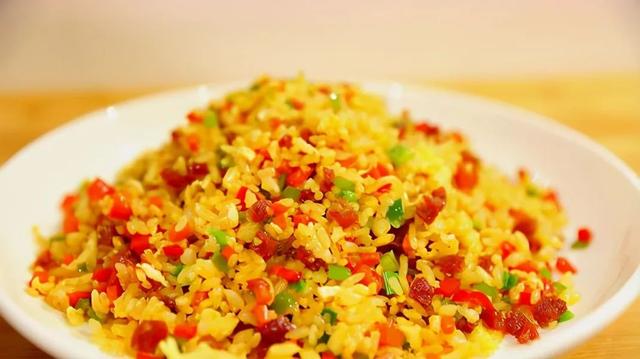 蛋炒饭到底先炒蛋还是先炒饭