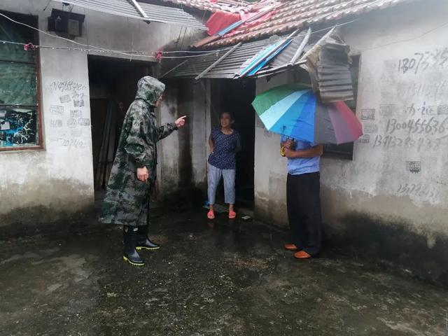 昆山周市镇风雨同周迎战烟花