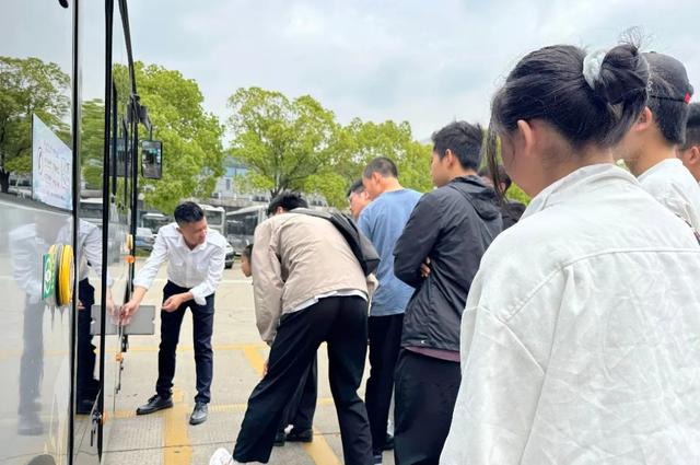 undefined 2 參觀.jpg