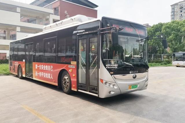 3-125快线.jpg