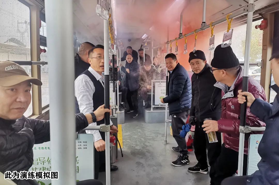 01-龰-.jpg