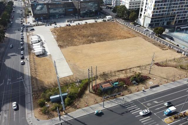 花園路綠地大道西南角地塊 航拍.jpg