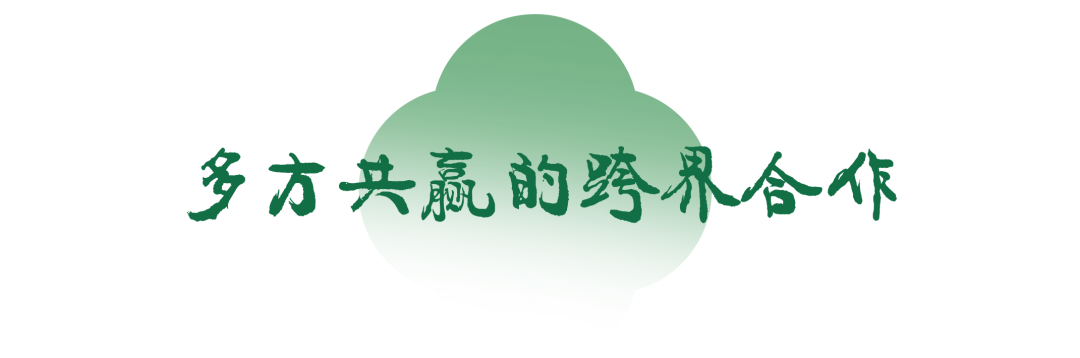 DƬ