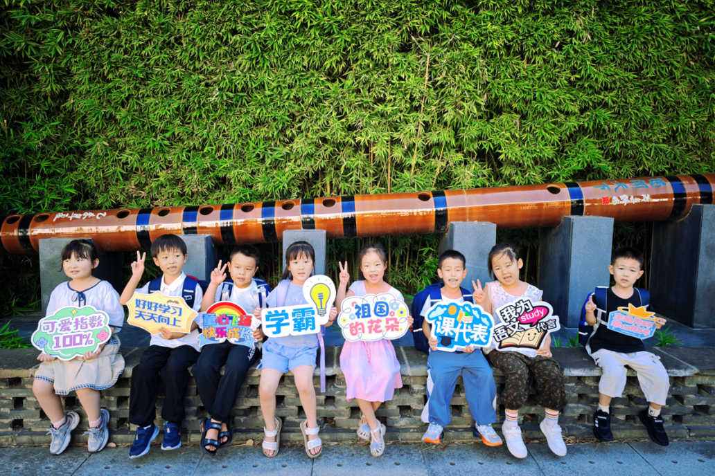f79163be-32ad-4a81-a917-8eace808936f.png