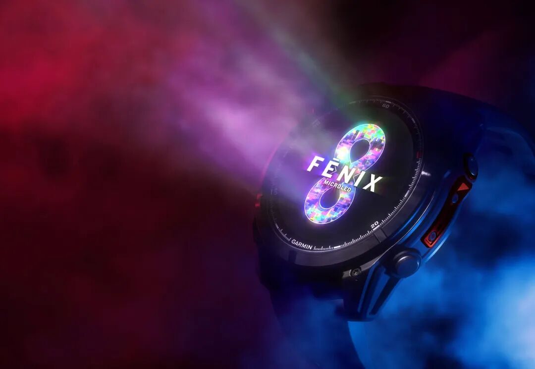 Garmin fnix 8 MicroLED ȫܻ˶