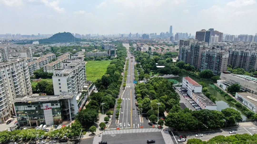 崑山馬鞍山路虹祺路至體育館路段路面即將開始施工請過往車輛注意