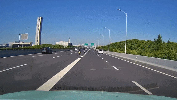 GIF.gif